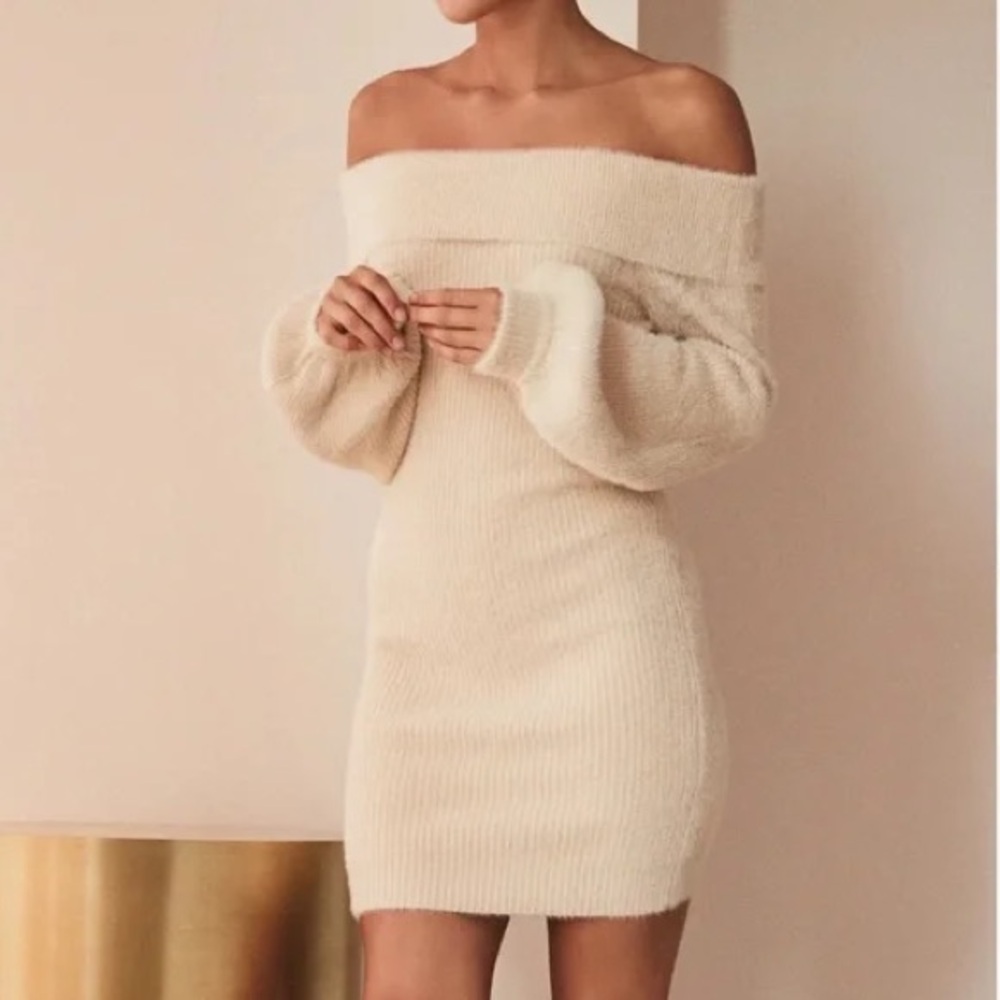 Tularosa Off-Shoulder Cream Sweater